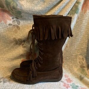 LL Bean women’s tall lace up shearling moccasins 6